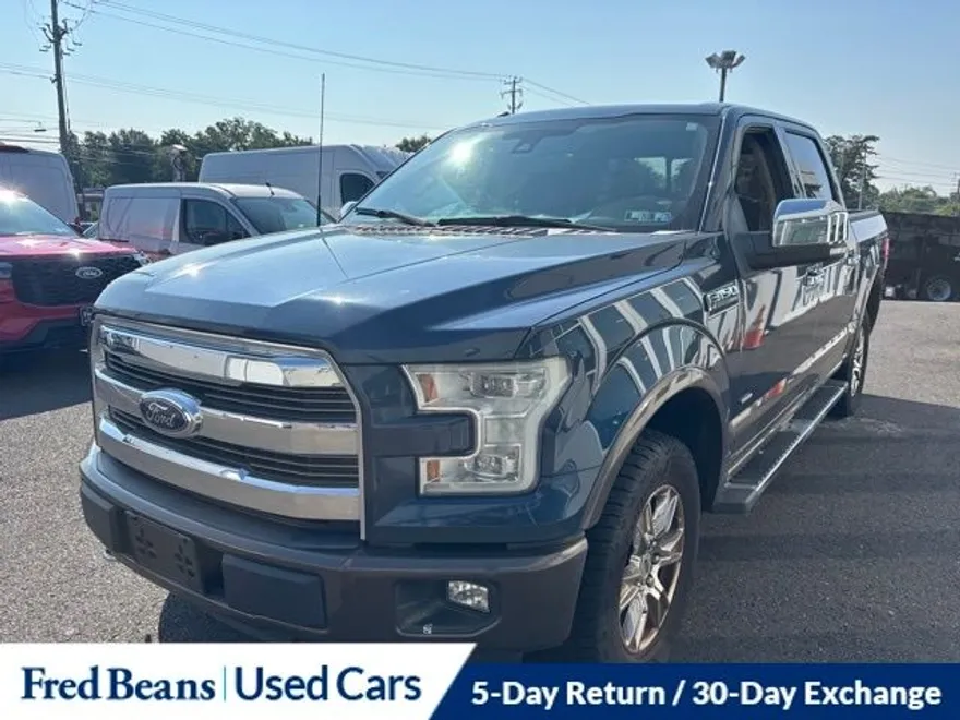 2015 Ford F-150 Lariat photo 1