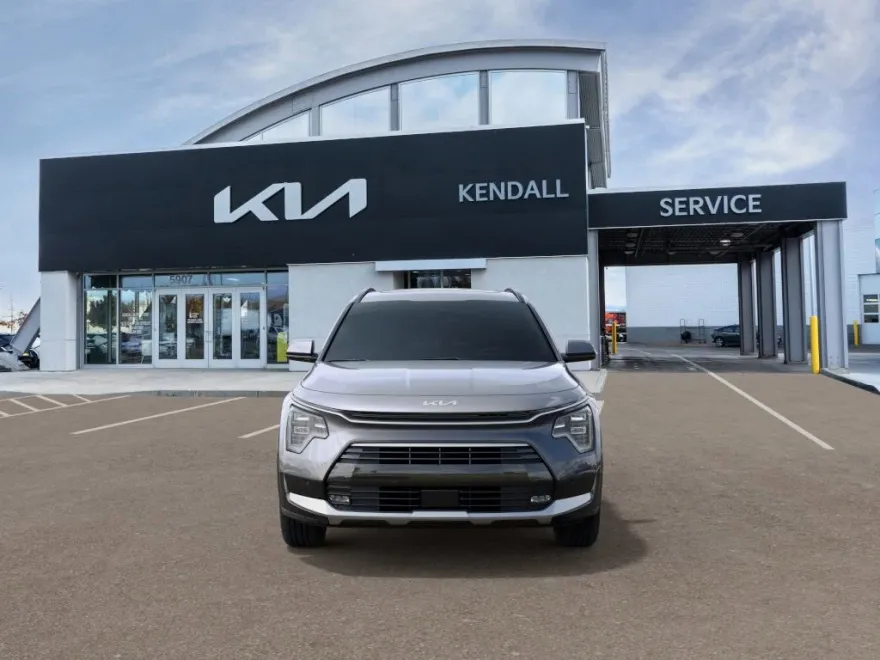 2025 Kia Niro SX Touring photo 1