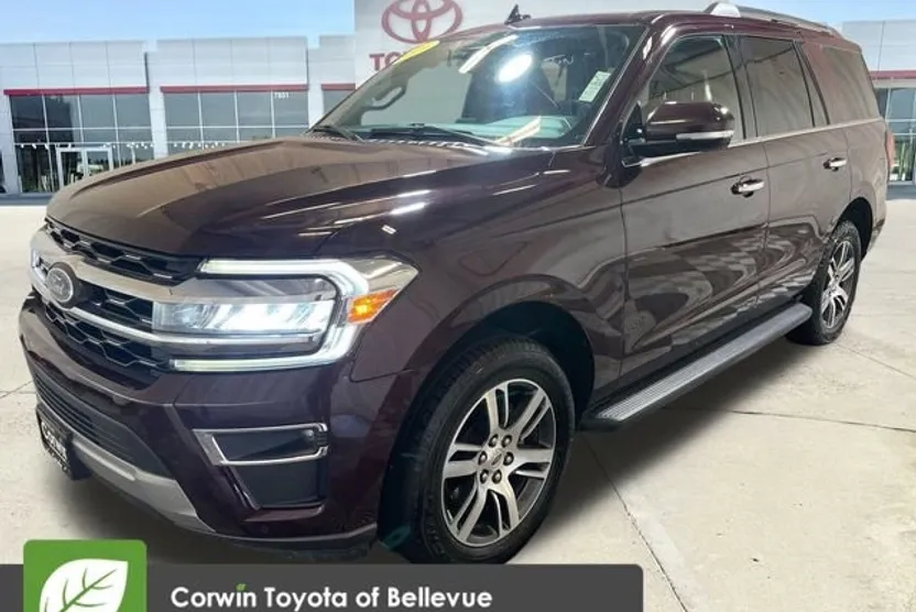 2024 Ford Expedition Limited photo 1