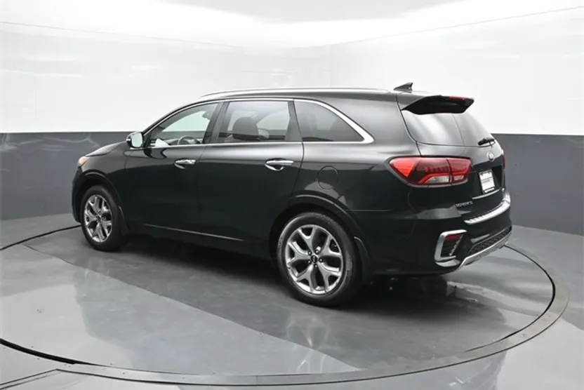 2019 Kia Sorento SX photo 1