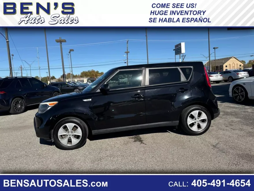 2016 Kia Soul Base photo 1