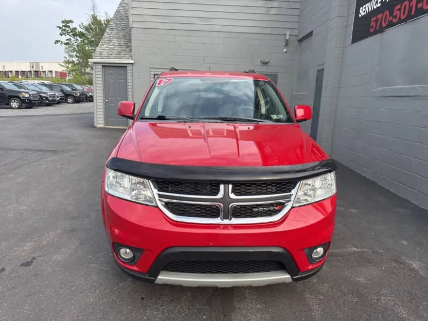 2017 Dodge Journey SXT photo 1