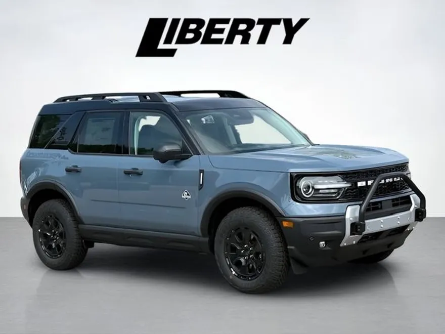 2025 Ford Bronco Sport Outer Banks photo 1