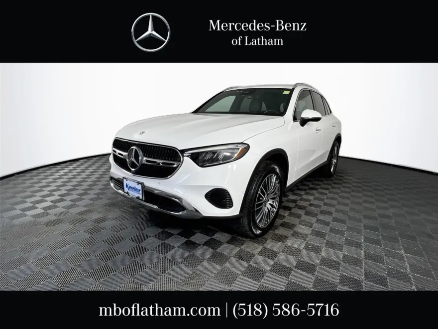 2025 Mercedes Benz GLC 300 4MATIC photo 1