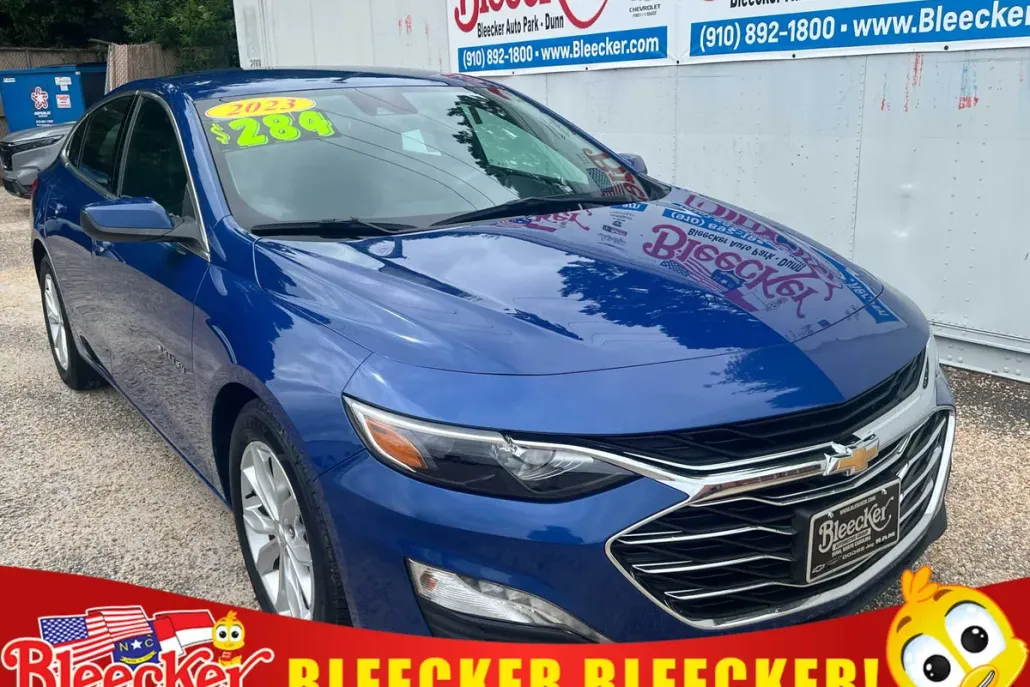 2023 Chevrolet Malibu 1LT photo 1