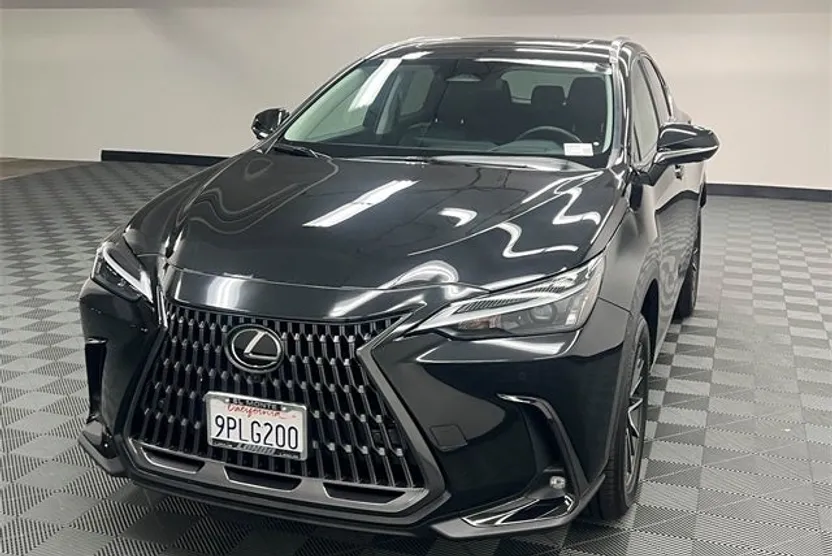 2025 Lexus NX 350h Premium photo 1