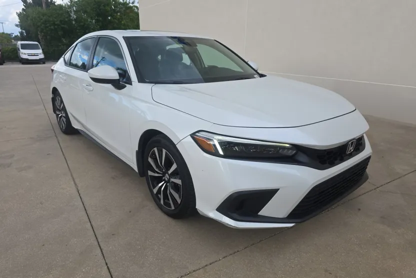 2023 Honda Civic EX-L photo 1