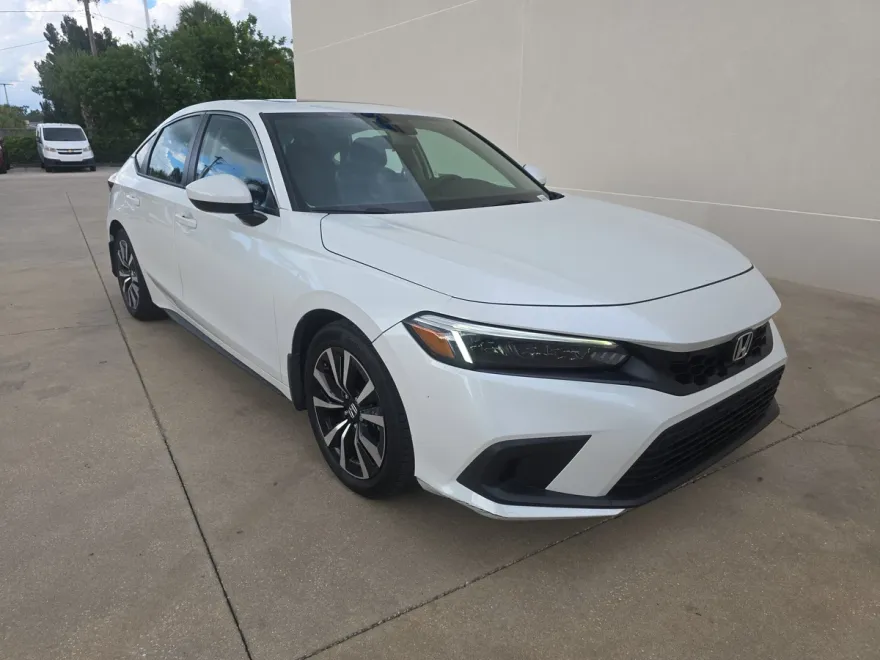 2023 Honda Civic EX-L photo 1