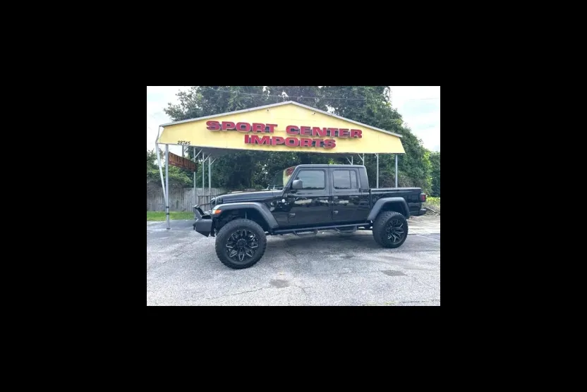 2021 Jeep Gladiator Sport photo 1