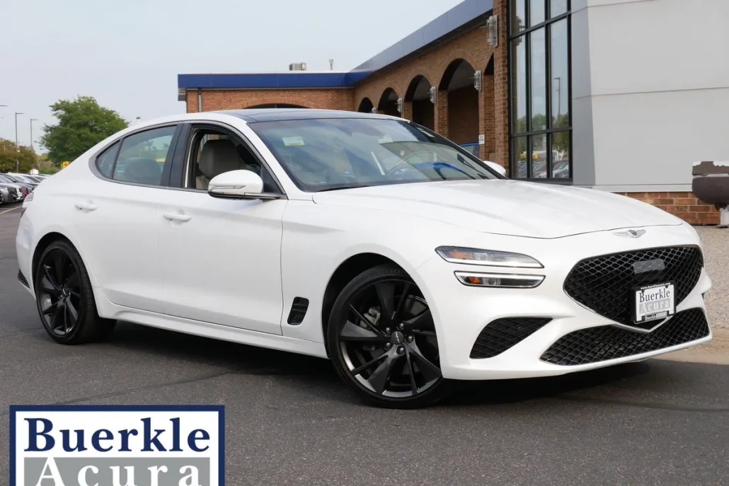 2022 Genesis G70 3.3T photo 1