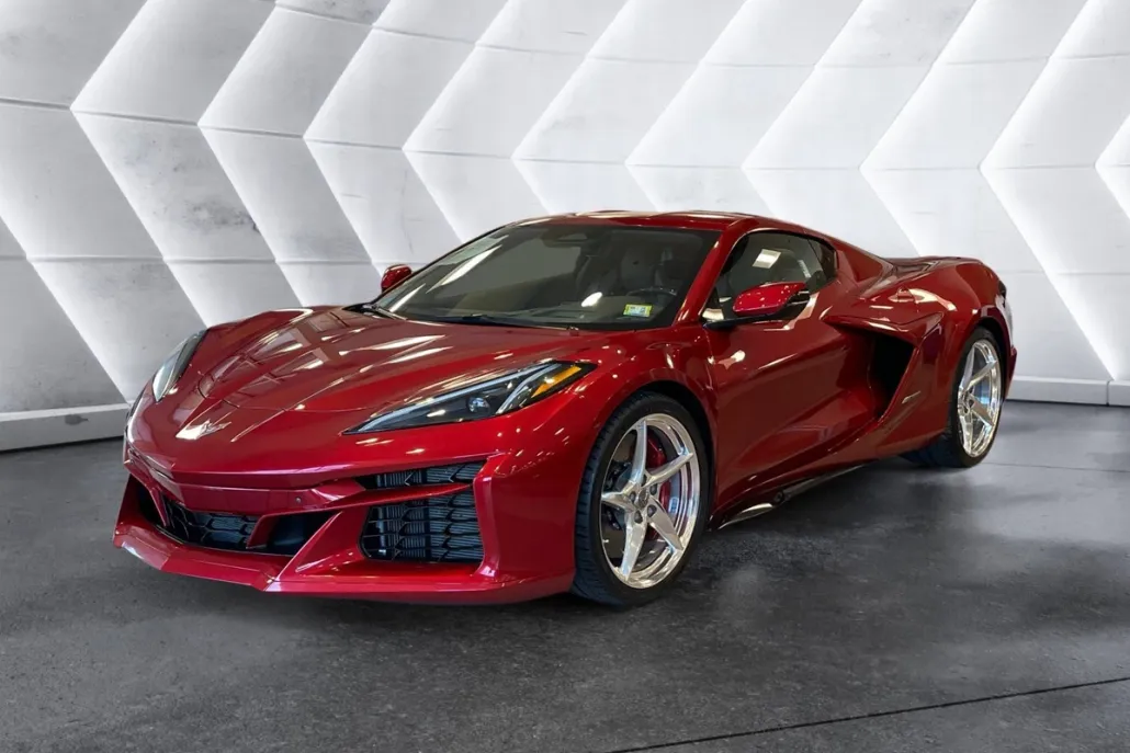 2024 Chevrolet Corvette E-Ray 3LZ photo 1