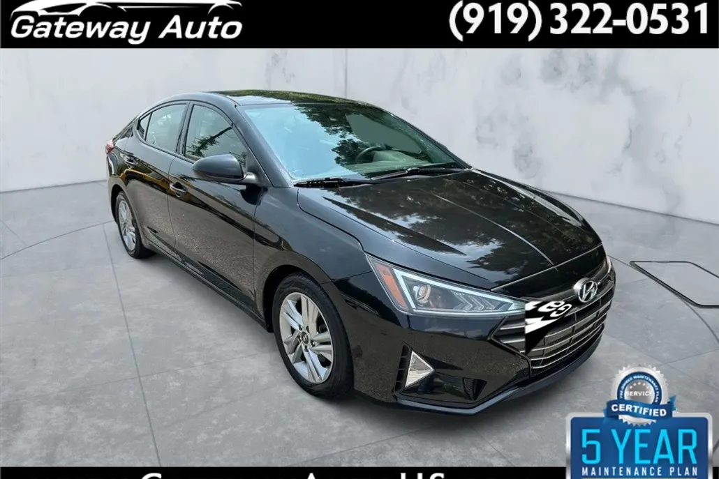 2020 Hyundai Elantra Limited photo 1