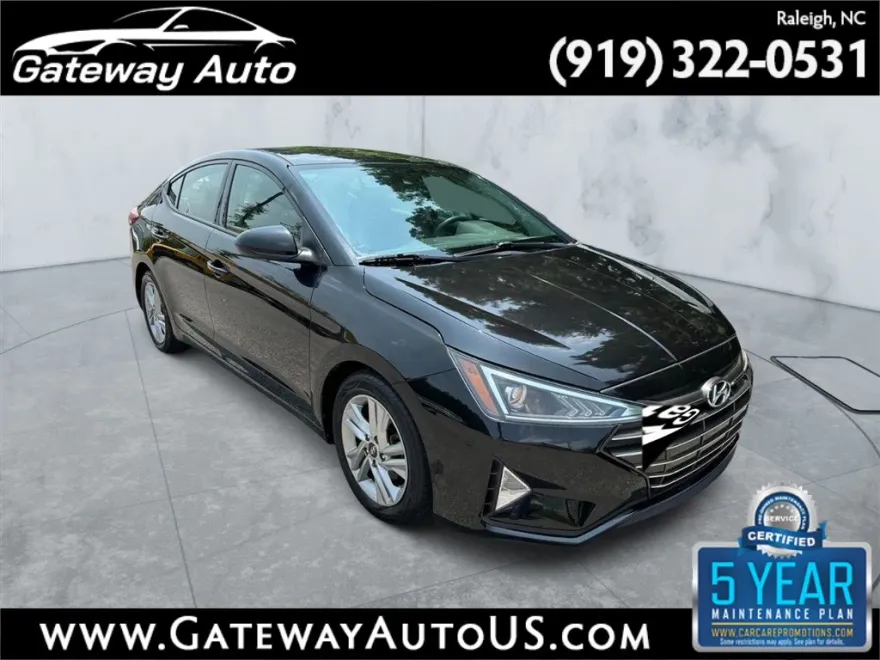 2020 Hyundai Elantra Limited photo 1