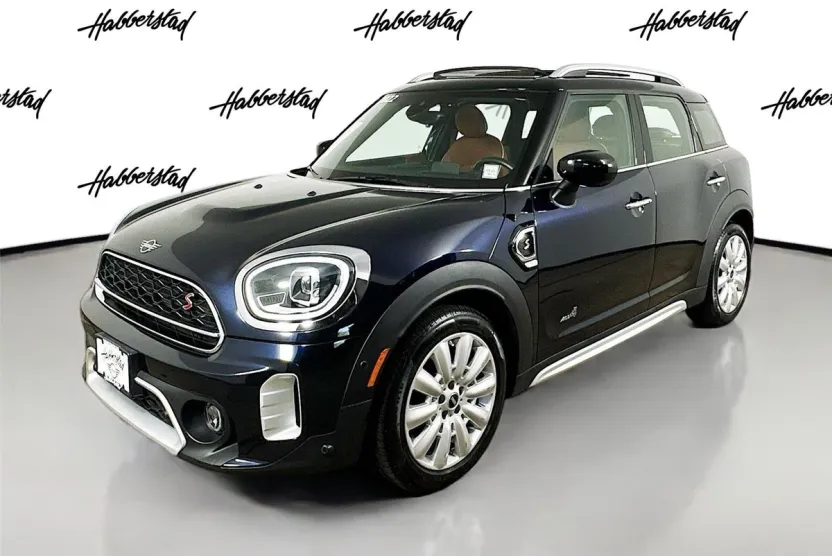 2022 Mini Countryman S ALL4 photo 1