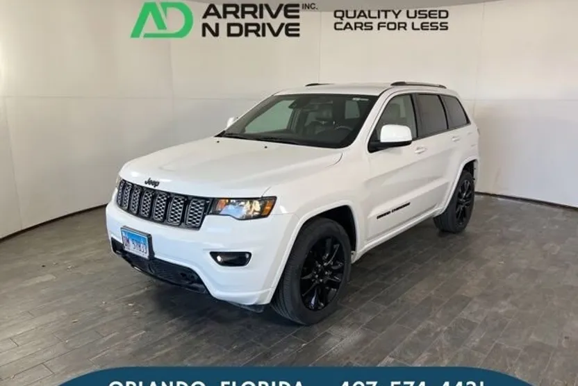 2021 Jeep Grand Cherokee Altitude photo 1