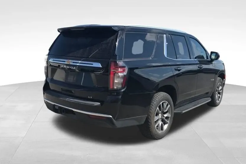 2021 Chevrolet Tahoe LT photo 1