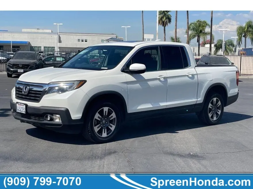2019 Honda Ridgeline RTL-T photo 1