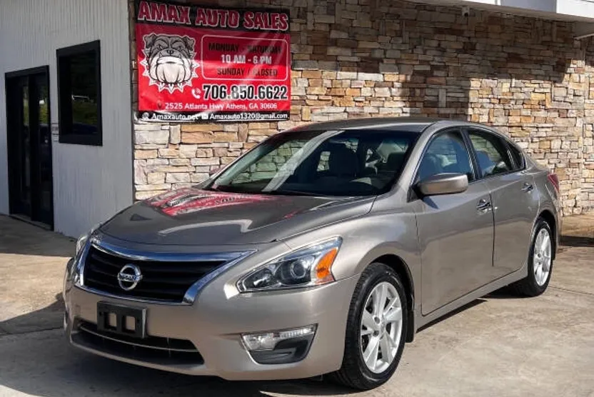 2013 Nissan Altima 2.5 SV photo 1