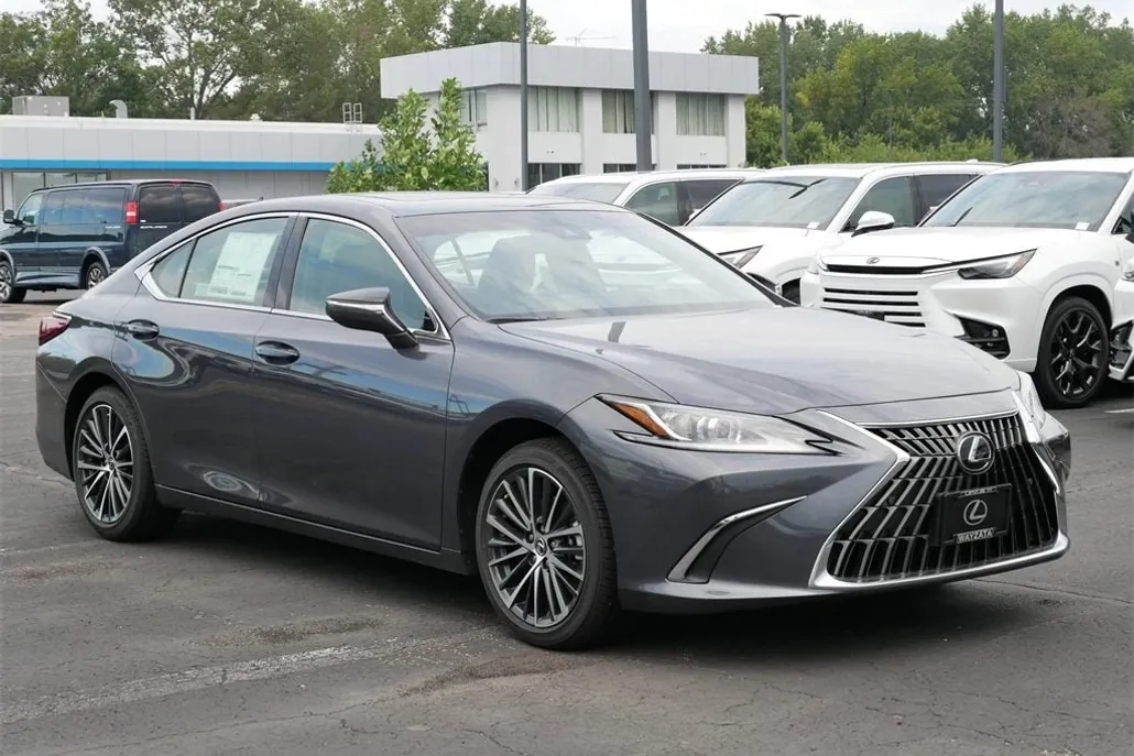 2025 Lexus ES 350 photo 1