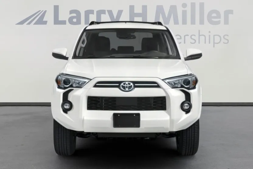 2024 Toyota 4Runner SR5 photo 1