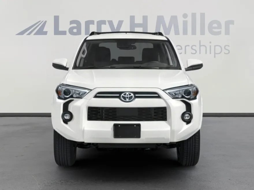 2024 Toyota 4Runner SR5 photo 1