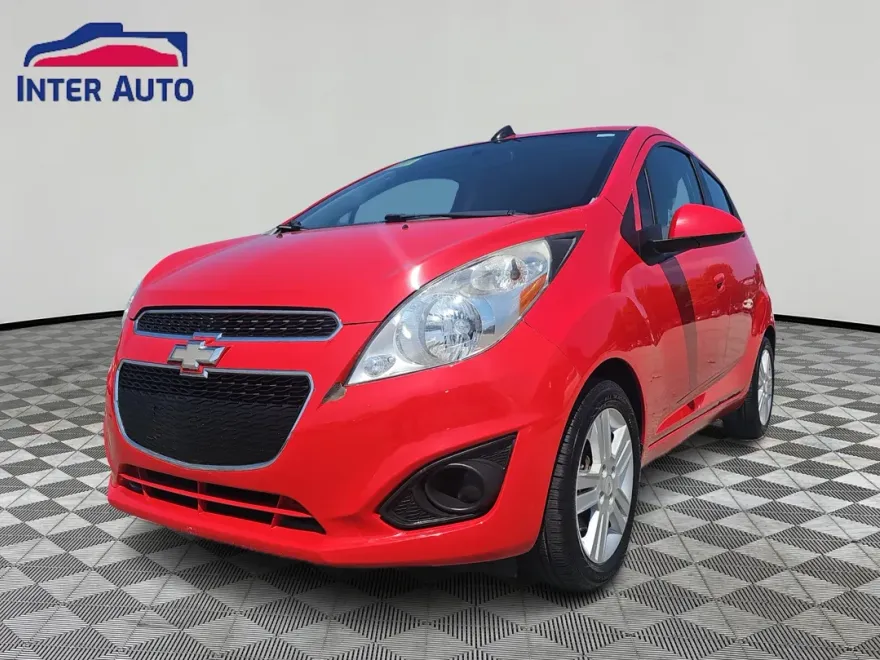 2015 Chevrolet Spark 1LT photo 1