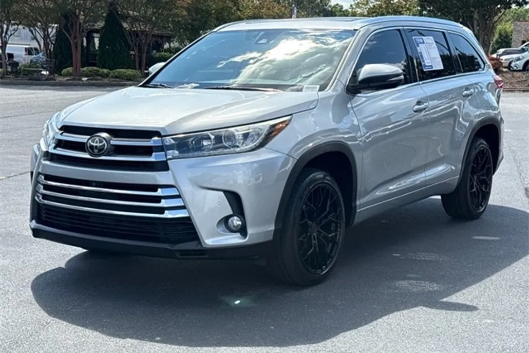 2018 Toyota Highlander Limited Platinum photo 1