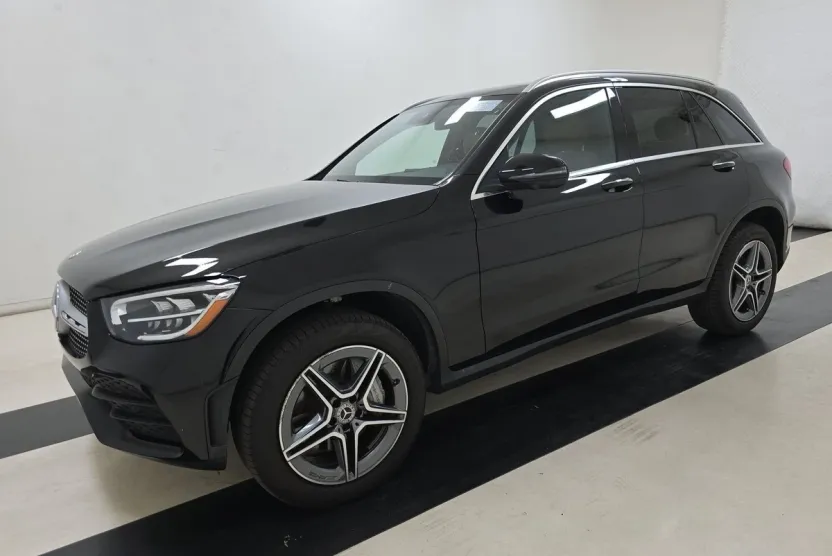2022 Mercedes Benz GLC 300 AMG photo 1