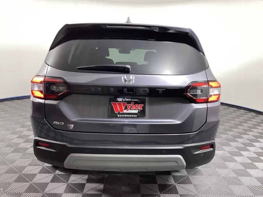 2024 Honda Pilot EX-L photo 1
