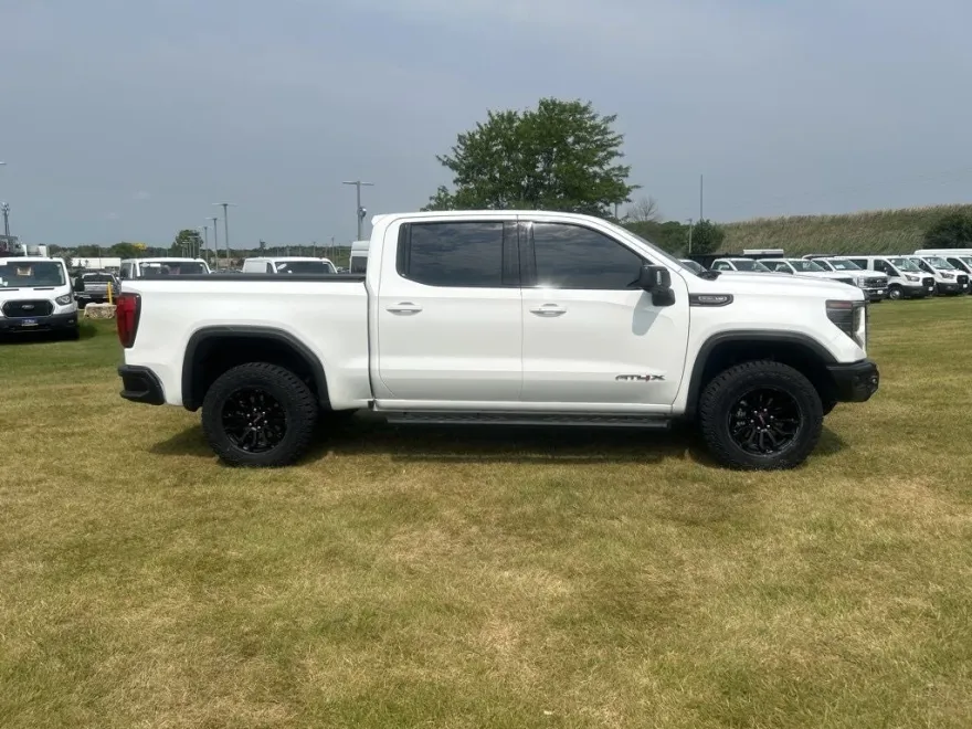 2023 Gmc Sierra 1500 AT4X photo 1