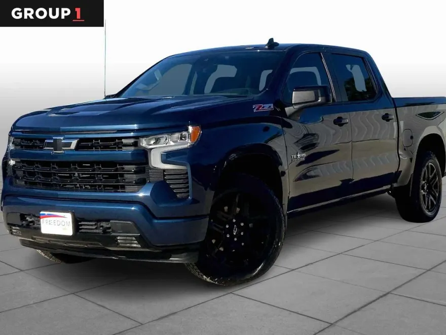 2022 Chevrolet Silverado 1500 RST photo 1