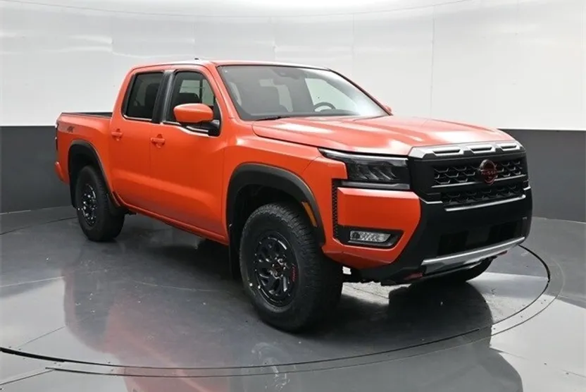 2026 Nissan Frontier PRO-4X photo 1