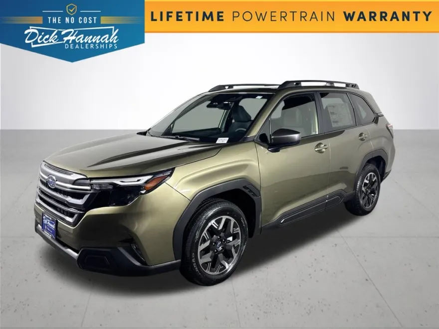 2025 Subaru Forester Premium photo 1