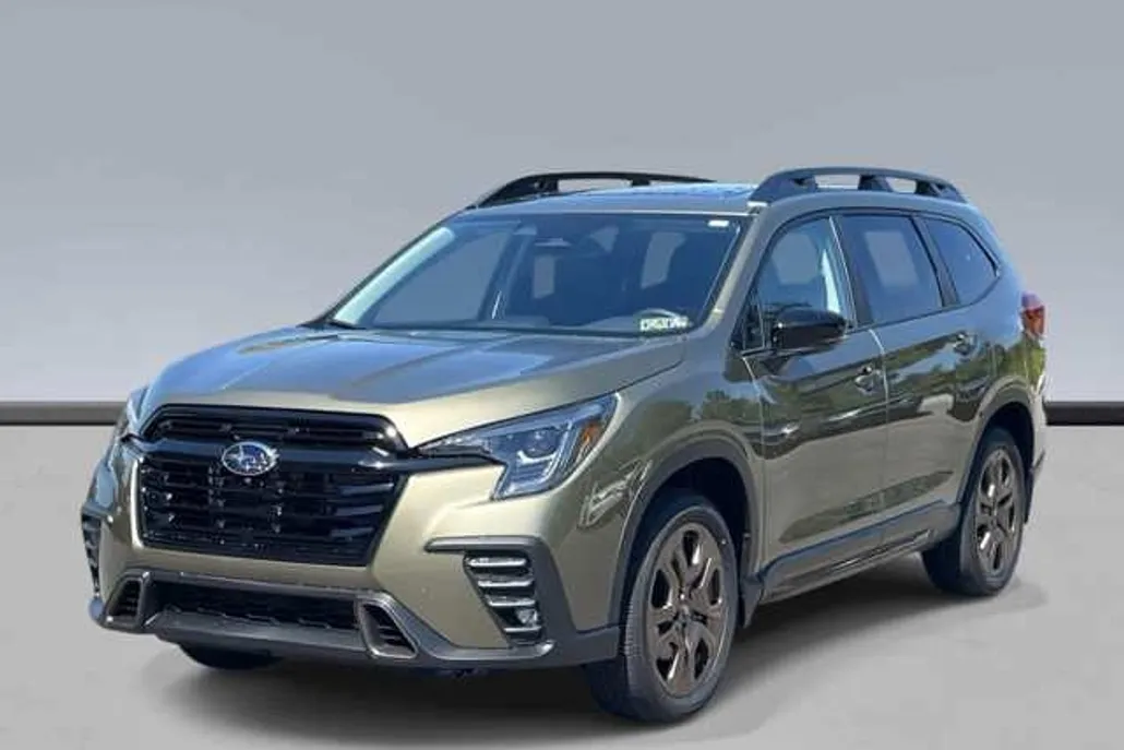 2025 Subaru Ascent Limited photo 1