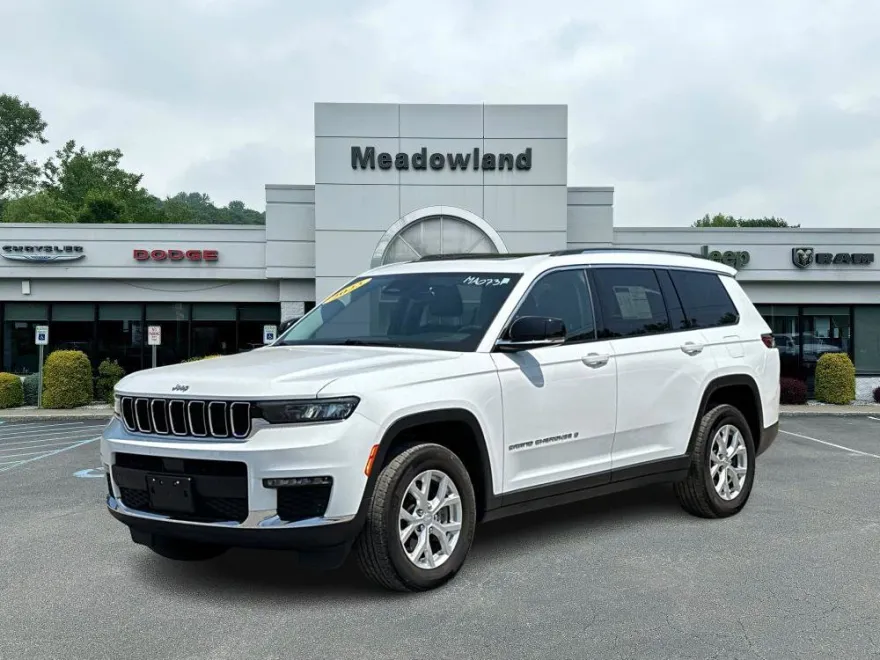 2023 Jeep Grand Cherokee Limited photo 1