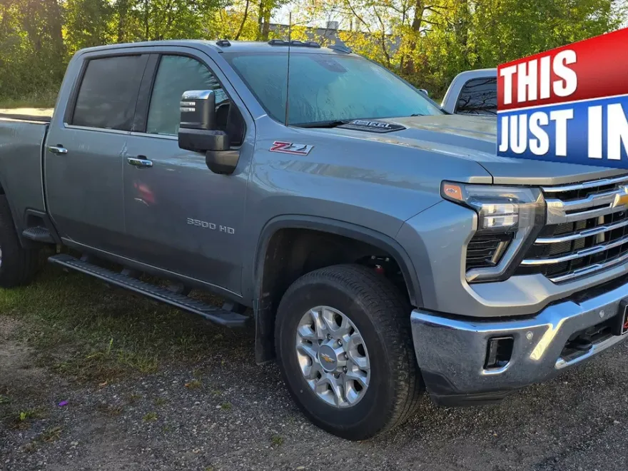 2024 Chevrolet Silverado LTZ photo 1