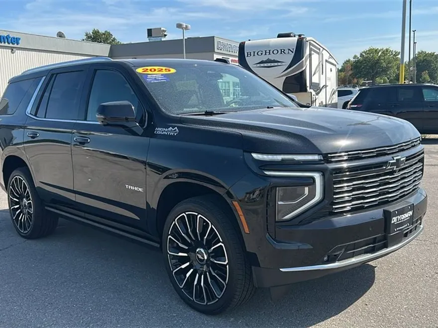 2025 Chevrolet Tahoe High Country photo 1