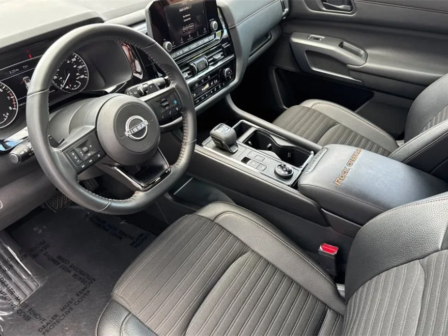 2024 Nissan Pathfinder Rock Creek photo 1