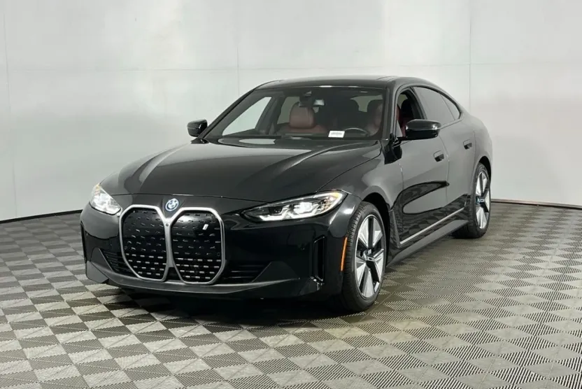 2023 Bmw i4 eDrive35 photo 1