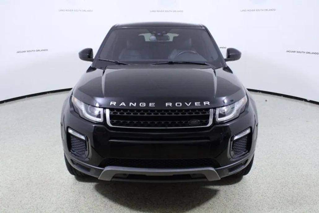 2018 Land Rover Range Rover Evoque SE photo 1
