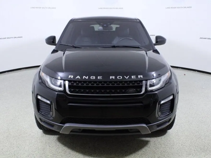 2018 Land Rover Range Rover Evoque SE photo 1