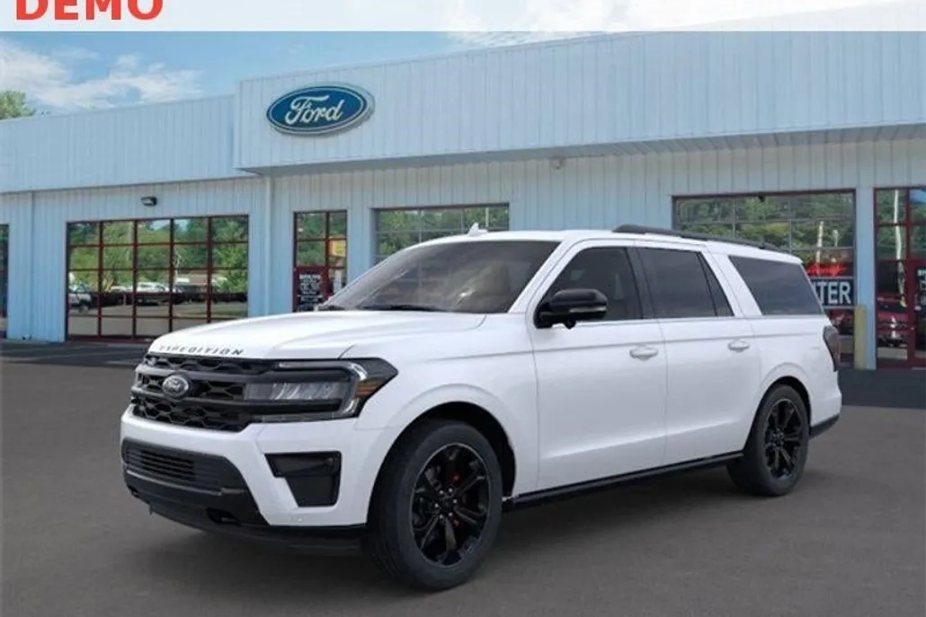 2024 Ford Expedition MAX Limited photo 1