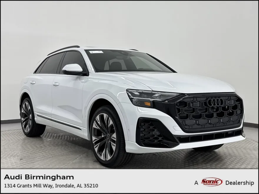 2025 Audi Q8 55 Premium Plus photo 1