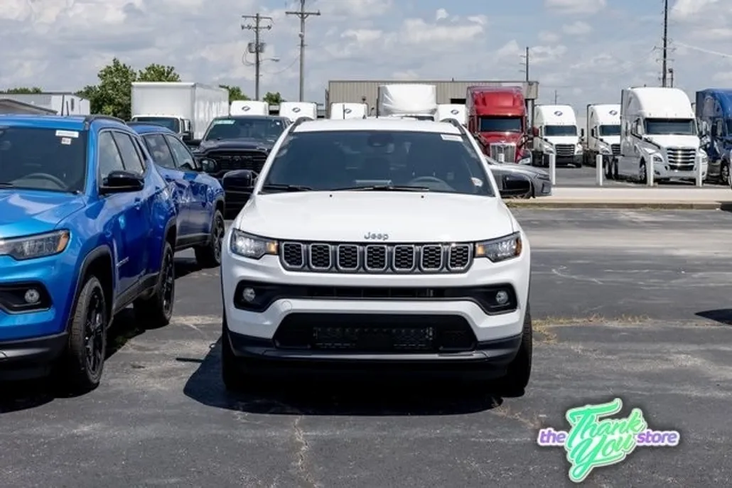 2025 Jeep Compass Latitude photo 1