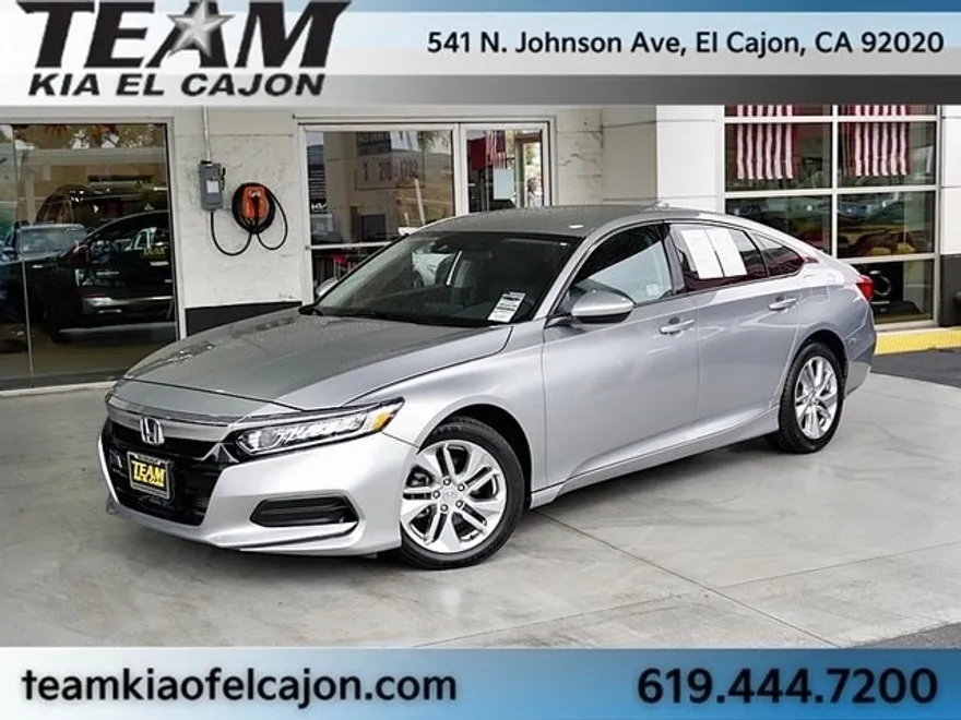 2019 Honda Accord LX photo 1