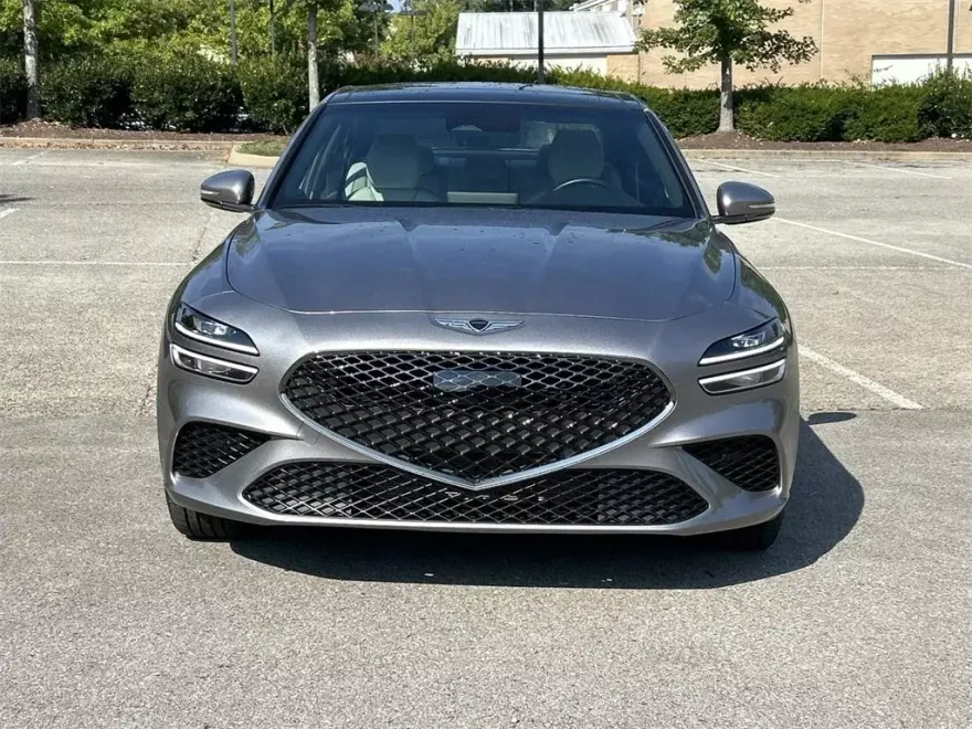 2025 Genesis G70 2.5T photo 1