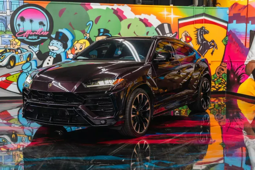 2021 Lamborghini Urus photo 1