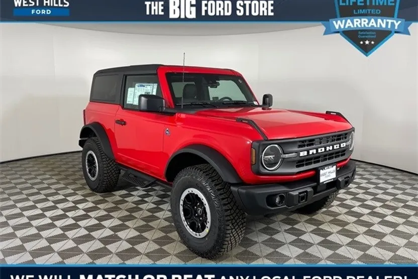 2024 Ford Bronco Black Diamond photo 1