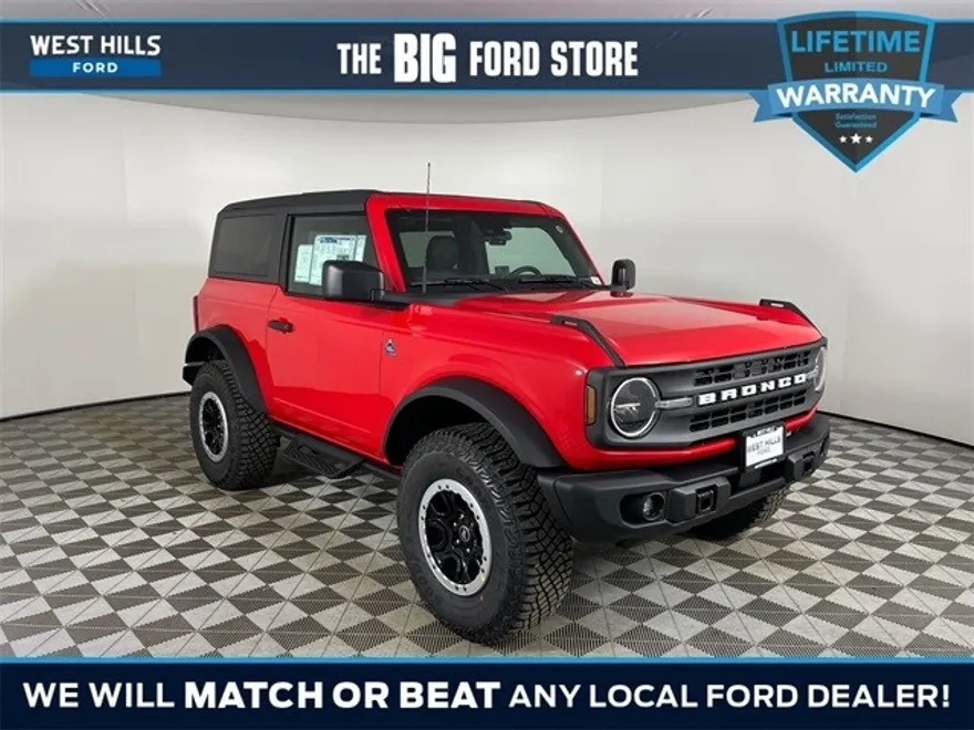2024 Ford Bronco Black Diamond photo 1