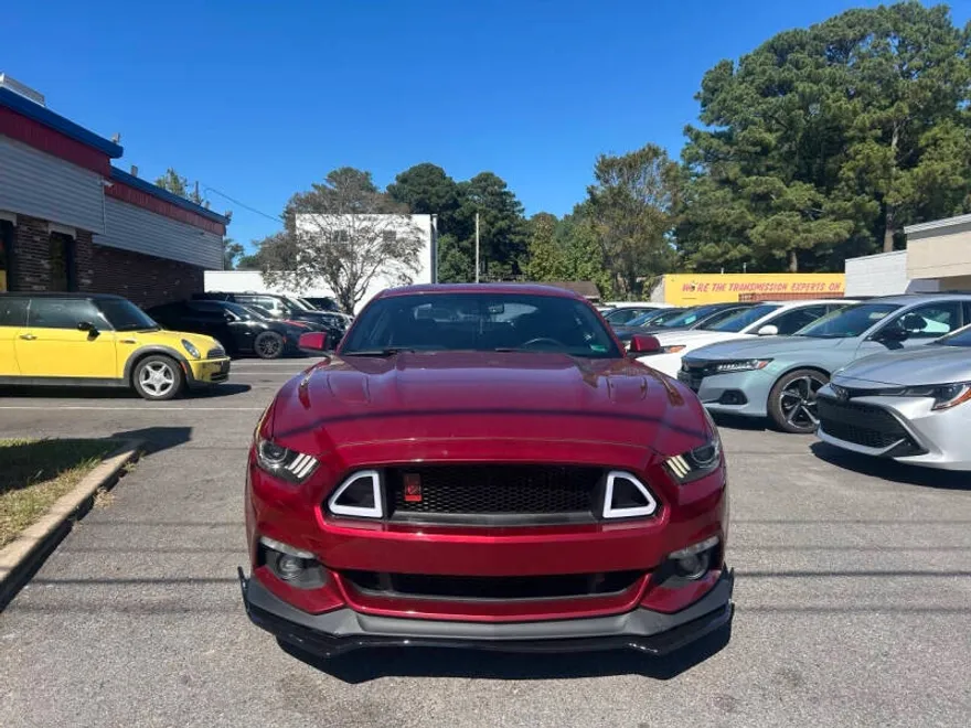 2015 Ford Mustang GT photo 1